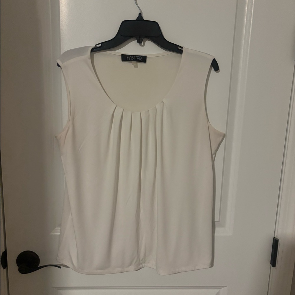 Kasper Women's Elegant White Sleeveless Blouse